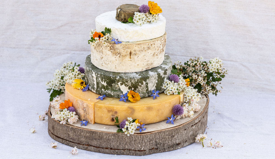 HOW TO CHOOSE YOUR CHEESE CELEBRATION CAKE