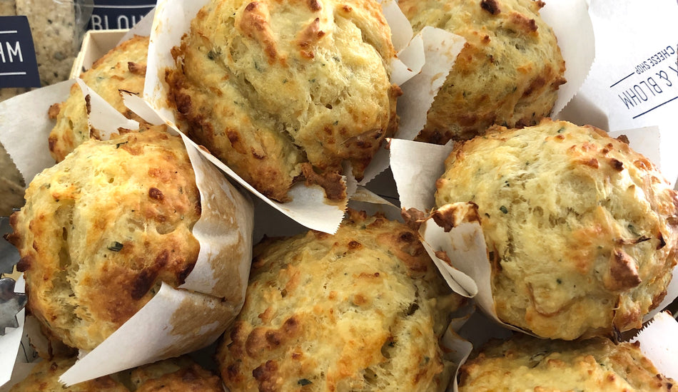 Smoked Cheddar, Caramelised Onion & Thyme Scones Recipe