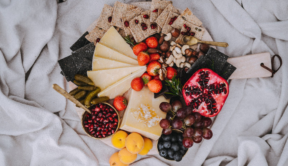 HOW TO CREATE THE PERFECT WEST COUNTRY SUMMER CHEESEBOARD