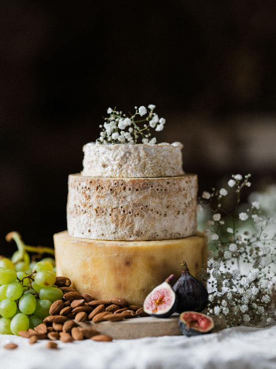 Quicke's Bailey Meadow Wedding Cheese Cake