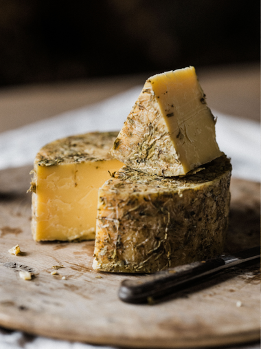 Hops Cheddar Truckle