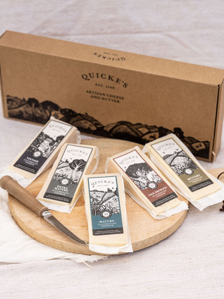 Cheddar Box Maker Cheddar Tasting Box | Cheese Boards Gifts & Hampers | Quicke's
