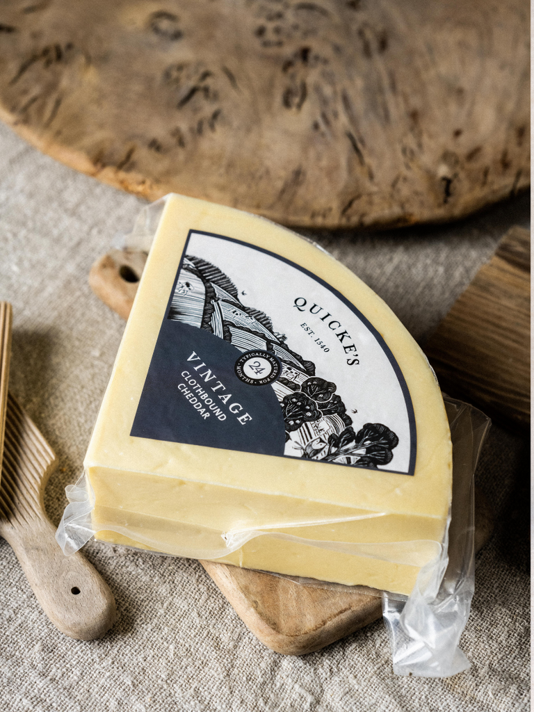 Quicke's Vintage Clothbound Cheddar Cheese | Quicke's