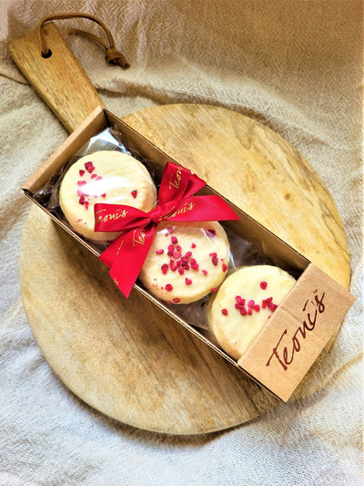 Teoni's White Chocolate covered Shortbread with Raspberry Sprinkles